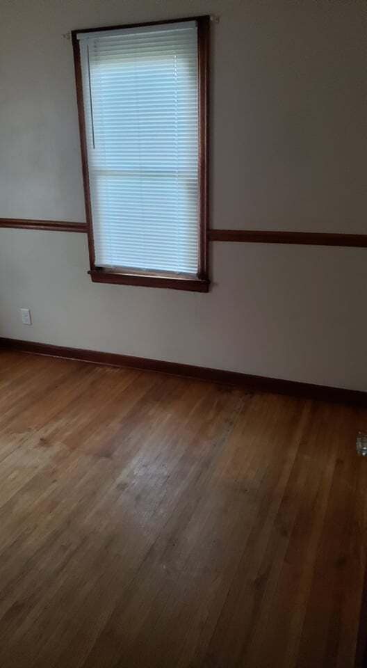 Building Photo - 406 2nd St