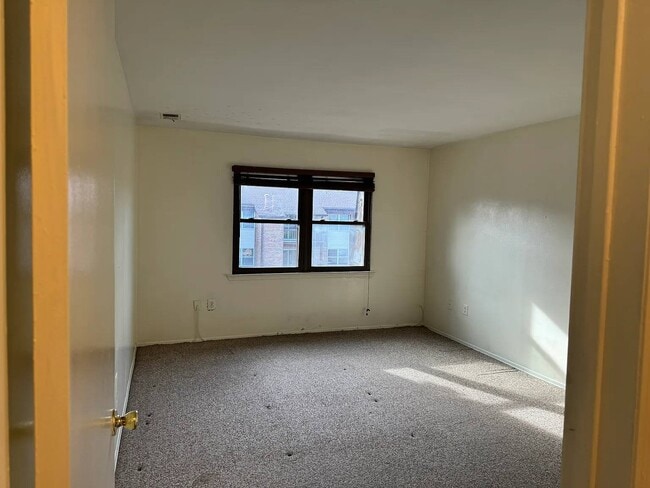 Building Photo - 1524 Raspberry Ct