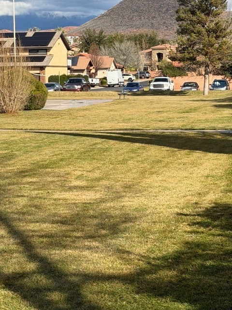 Building Photo - 545 S Valley View Dr