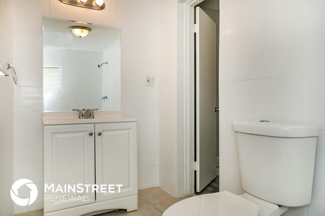 Building Photo - 212 Grant Dr