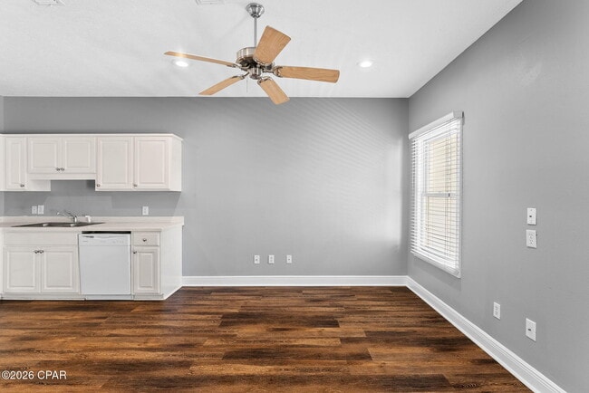 Building Photo - 236 Bonita Cir