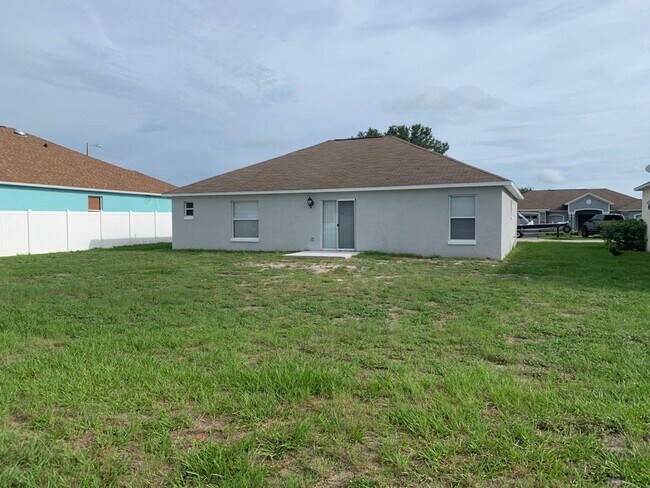 Building Photo - 6017 Live Oak Drive