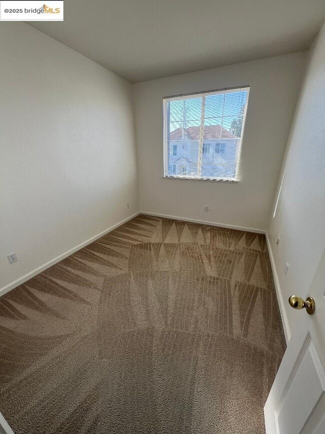 Building Photo - 948 Cape May Dr
