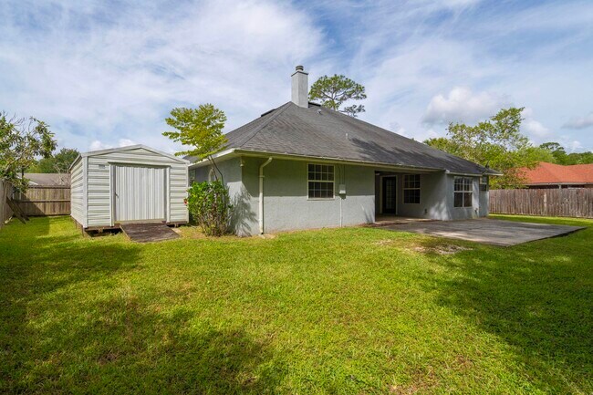 Building Photo - 2116 Wood Stork Ave