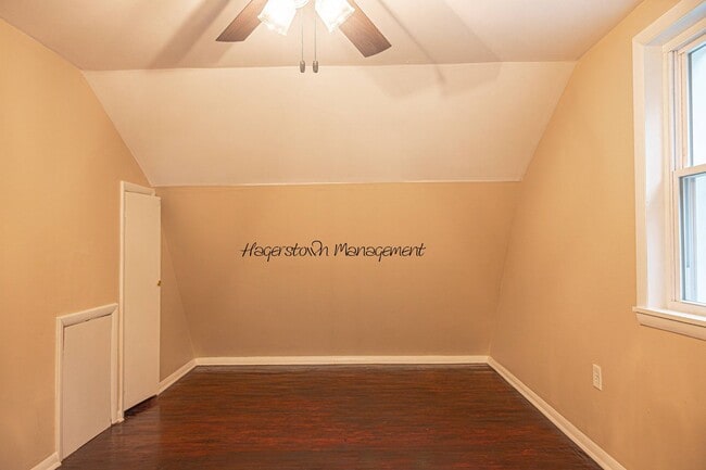 Building Photo - 3 BR Single Family Home In Country Setting