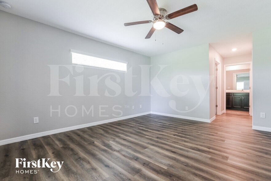 Building Photo - 22586 Laika Ave