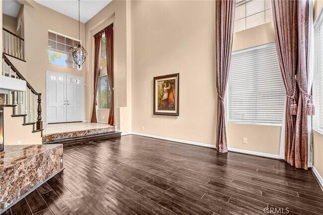 Building Photo - 27131 S Ridge Dr