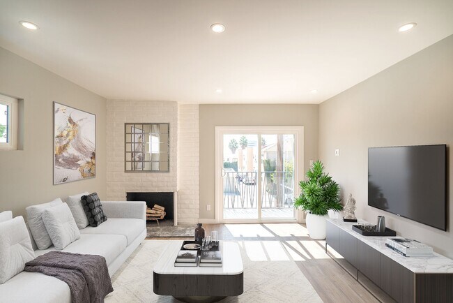 Building Photo - 4511 Prospect Ave