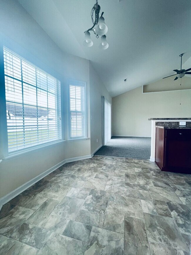 Building Photo - AVAILABLE November! Don't miss this Beauti...