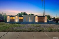 Building Photo - 3029 W Shaw Butte Dr