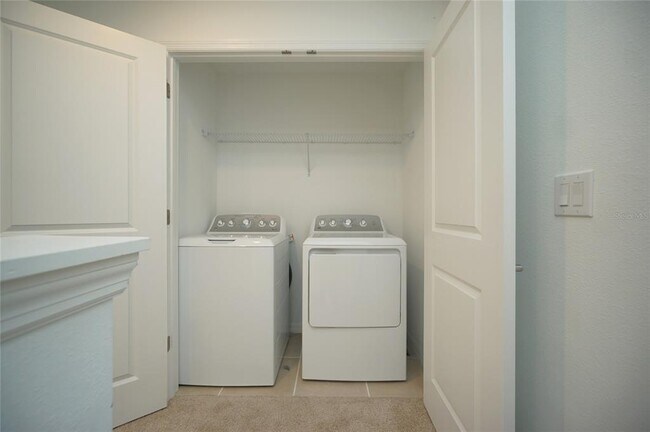 Building Photo - 2407 Paravane Wy