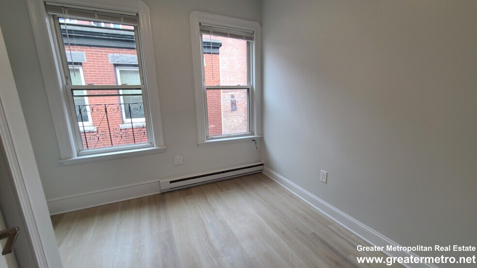 Building Photo - 9 Noyes Plz