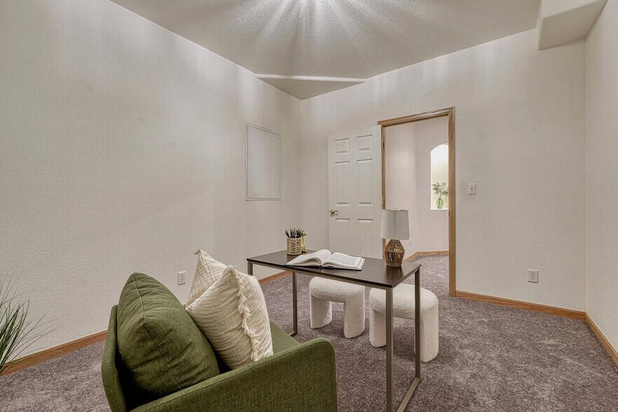 Building Photo - 7170 Windwood Way