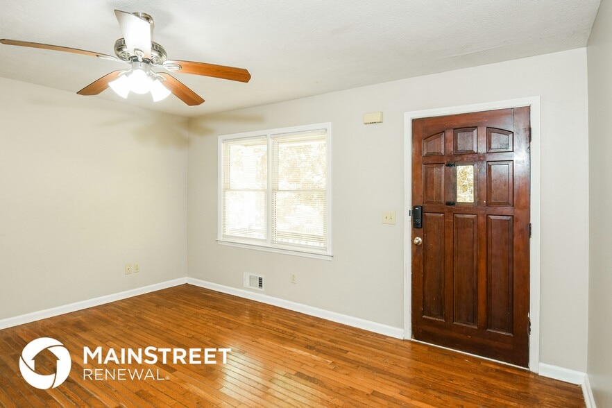 Building Photo - 4631 Candlewyck Way