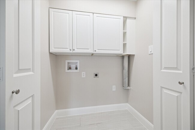 Building Photo - 3123 W Heatherock Cir