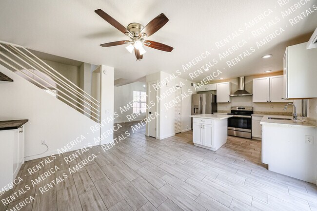 Building Photo - 3829 E Ironwood Dr