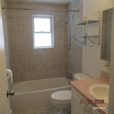 Building Photo - 152 Surrey Dr