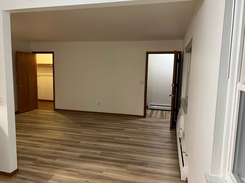 Living Room - 5749 E Rowland Rd