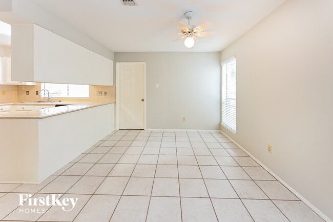 Building Photo - 3727 Windy Haven Dr