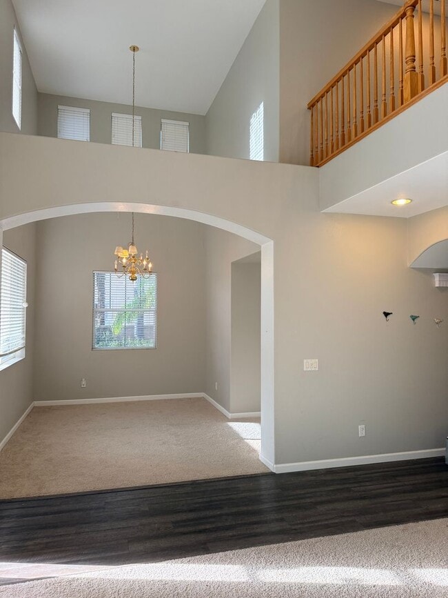 Building Photo - 3 Bed home with RV Parking for Rent in Murrieta