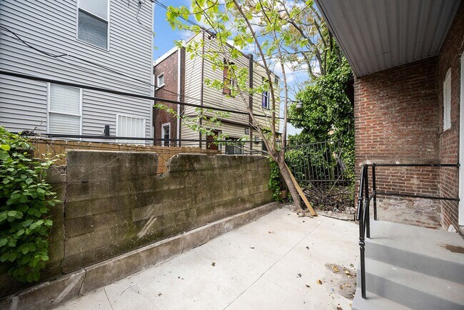 Building Photo - 2844 N 24th St