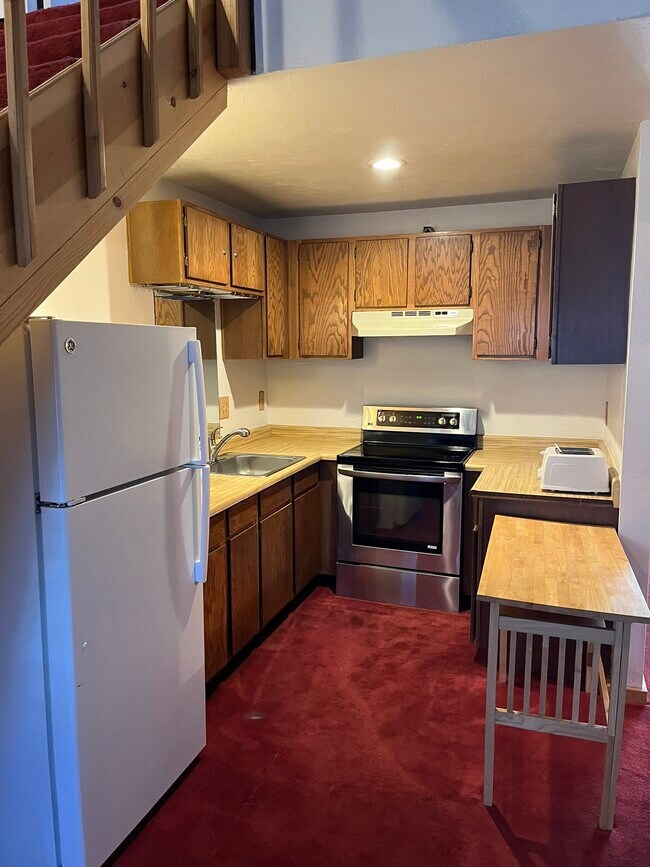 Building Photo - 261 Quaking Aspen Ln