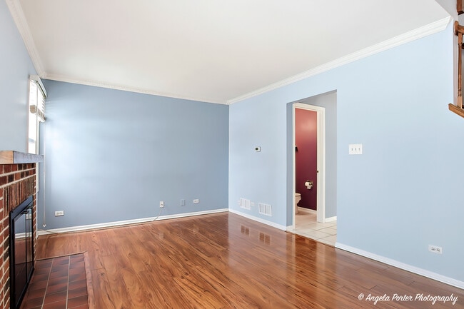 Building Photo - 303 College Crossing