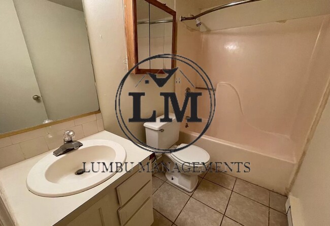 Building Photo - 1508 Oakshire Ct