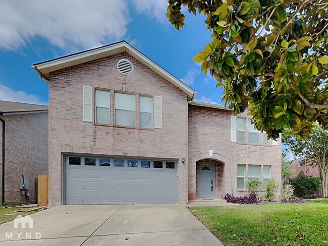 Building Photo - 904 Swallow Ridge Cove