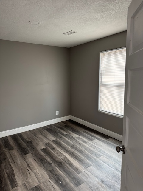 Building Photo - 2620 Fees S