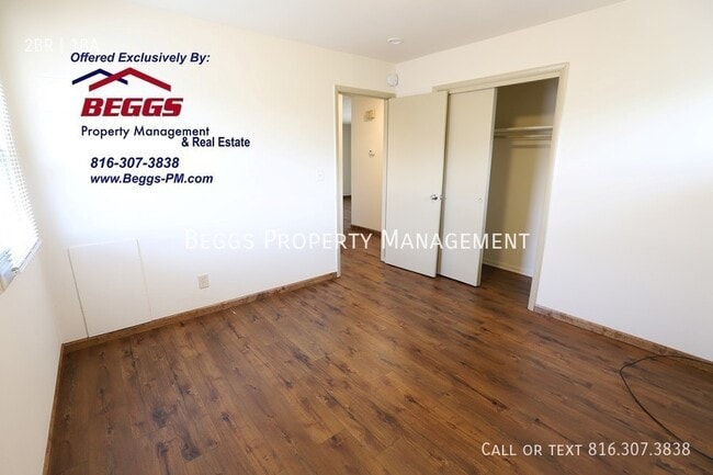 Building Photo - 225 Bonaire-