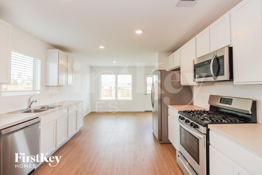 Building Photo - 202 Alder Laurels Cv