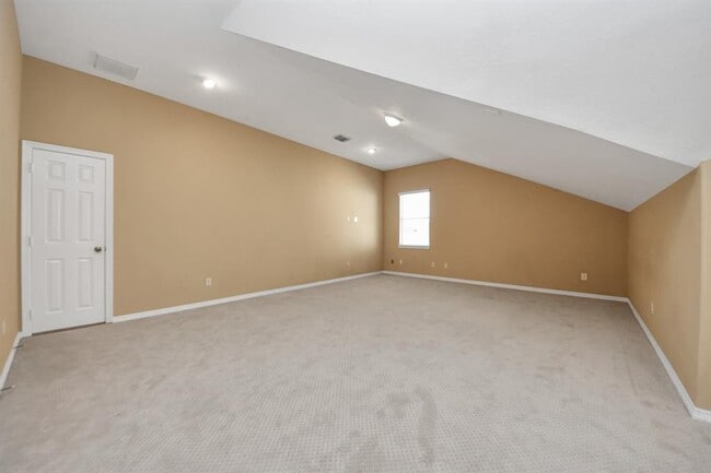 Building Photo - 7011 Monarch Lake Ln