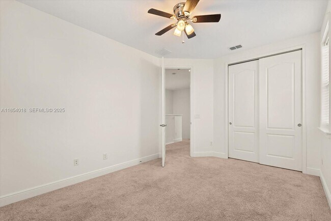 Building Photo - 9829 Winnington St