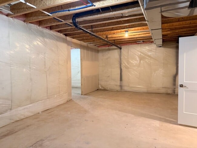 Building Photo - Beautiful Home new construction