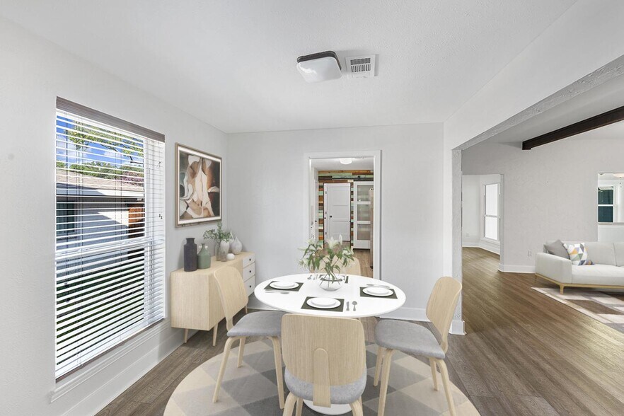 Building Photo - Chic Richardson Heights Estates home with ...