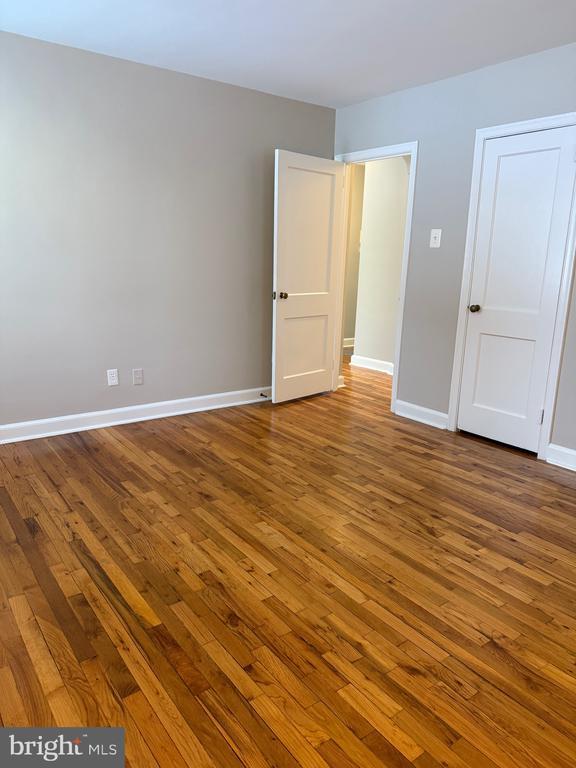 Building Photo - 500 E Lancaster Ave