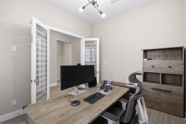 Building Photo - 1222 McMurtry Ridge Dr