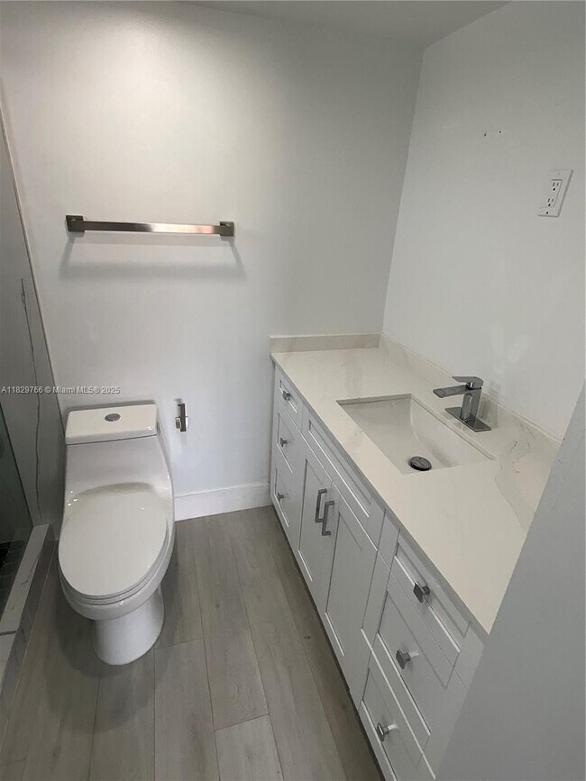 Building Photo - 2775 W 62nd St
