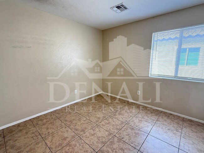 Building Photo - 16023 W Williams St