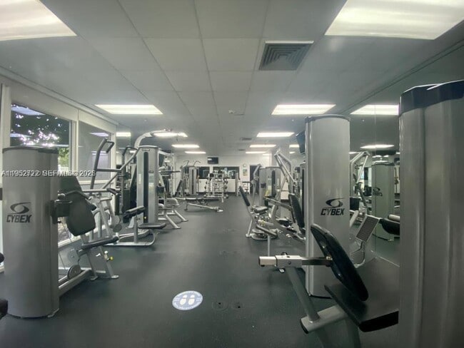 Building Photo - 850 N Miami Ave