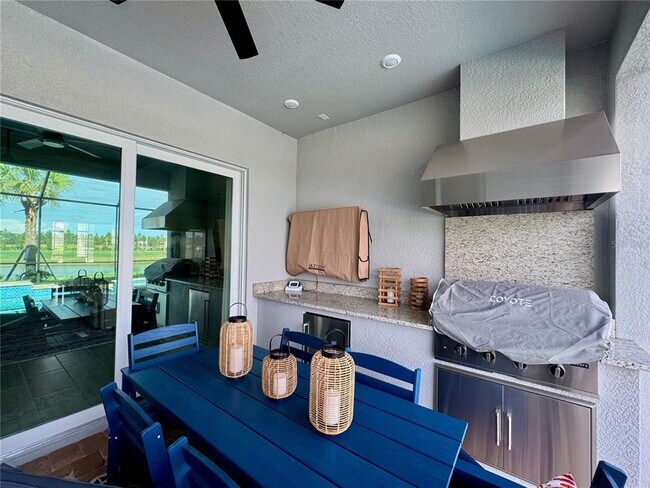 Building Photo - 5612 Lightning Whelk Ln