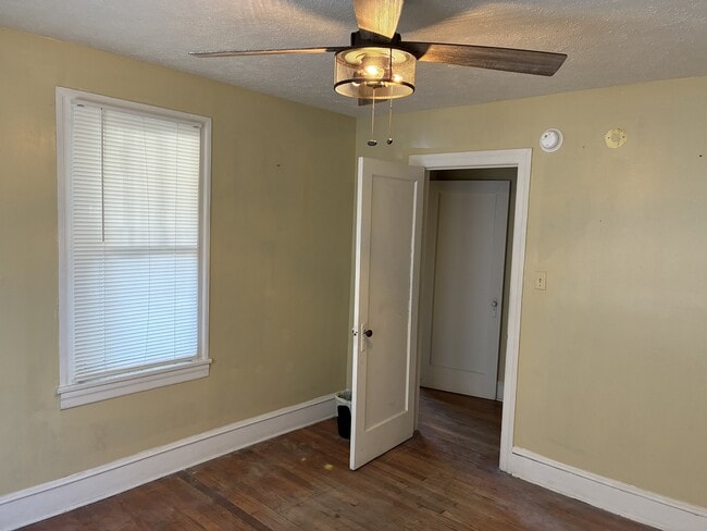 Building Photo - 201 Elmwood Ave