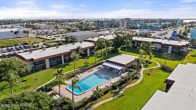 Building Photo - 201 St Lucie Ln