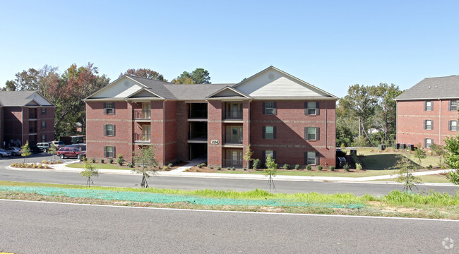 Building Photo - Cameron Cove Apartments