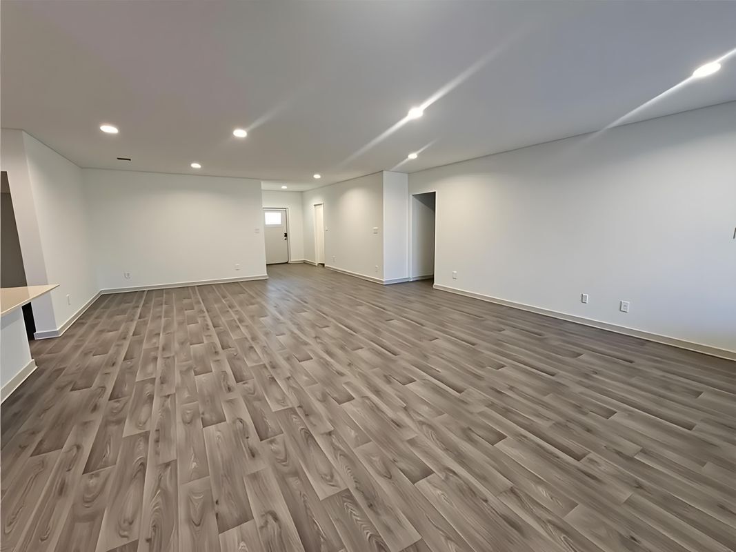 Building Photo - 1719 Maclane Ct