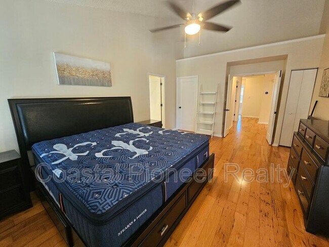 Building Photo - 14504 Brambie Ct