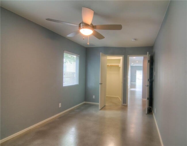 Building Photo - 4527 Depew Ave