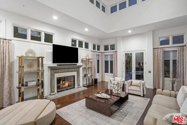 Building Photo - 1653 Vista Oaks Way