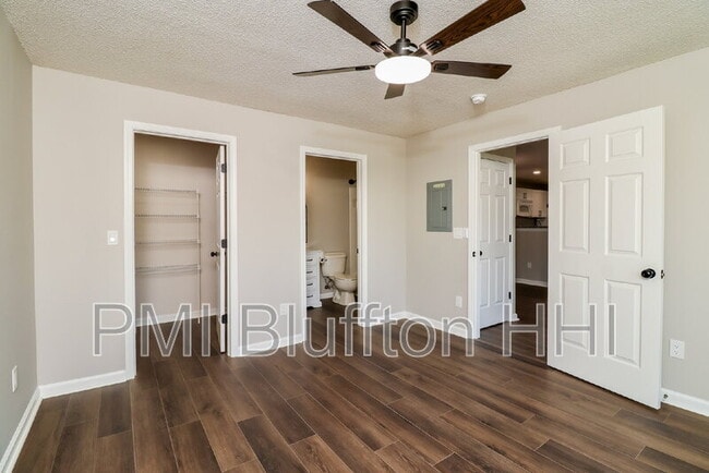 Building Photo - 100 Kensington Blvd